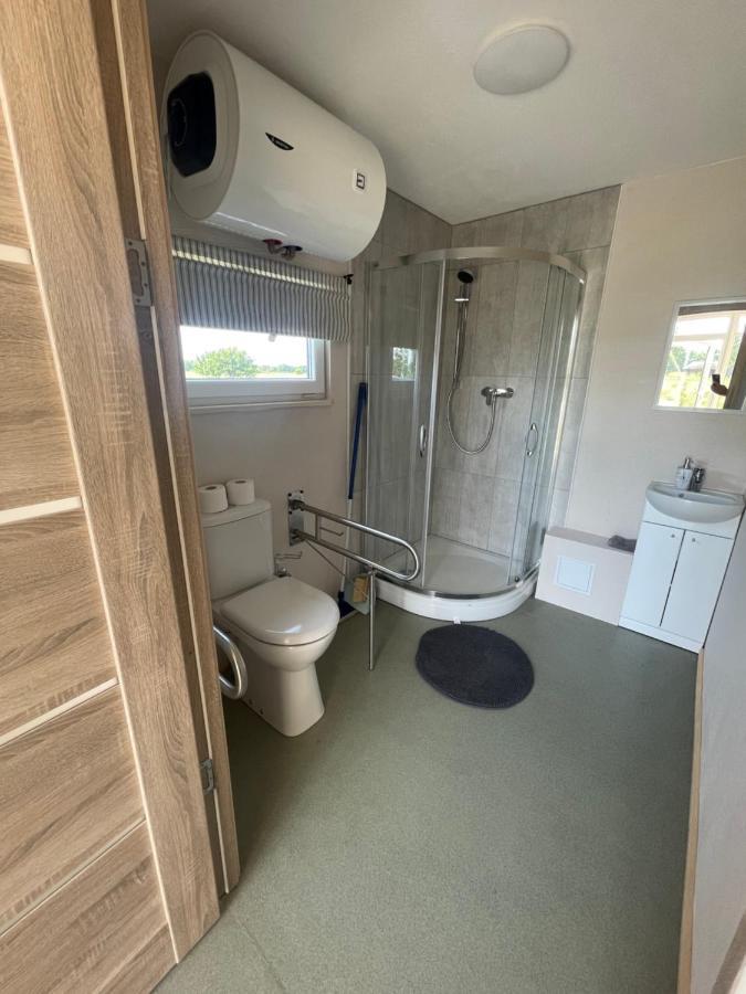 Laukbalozi Holiday Houses 주르칼네 외부 사진